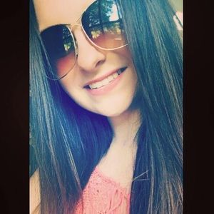 Meet your Posher, Mariah